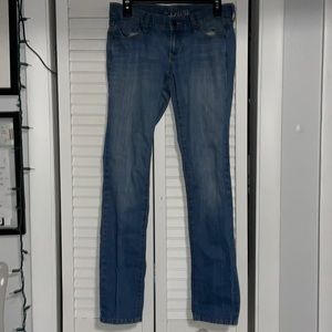 Low waisted denim jeans. Size 2.